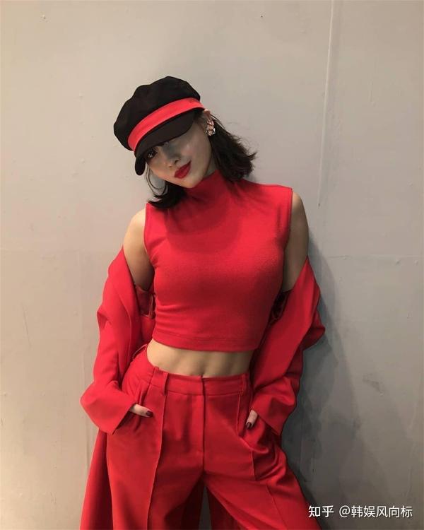 Twice的momo发布视频 突破190万点击 很多评论和lisa比较 知乎