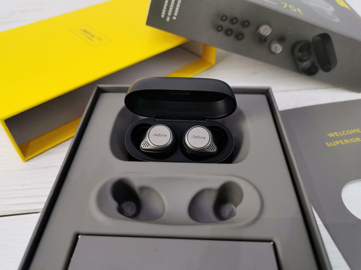 捷波朗和jbl老被混淆谁更好些