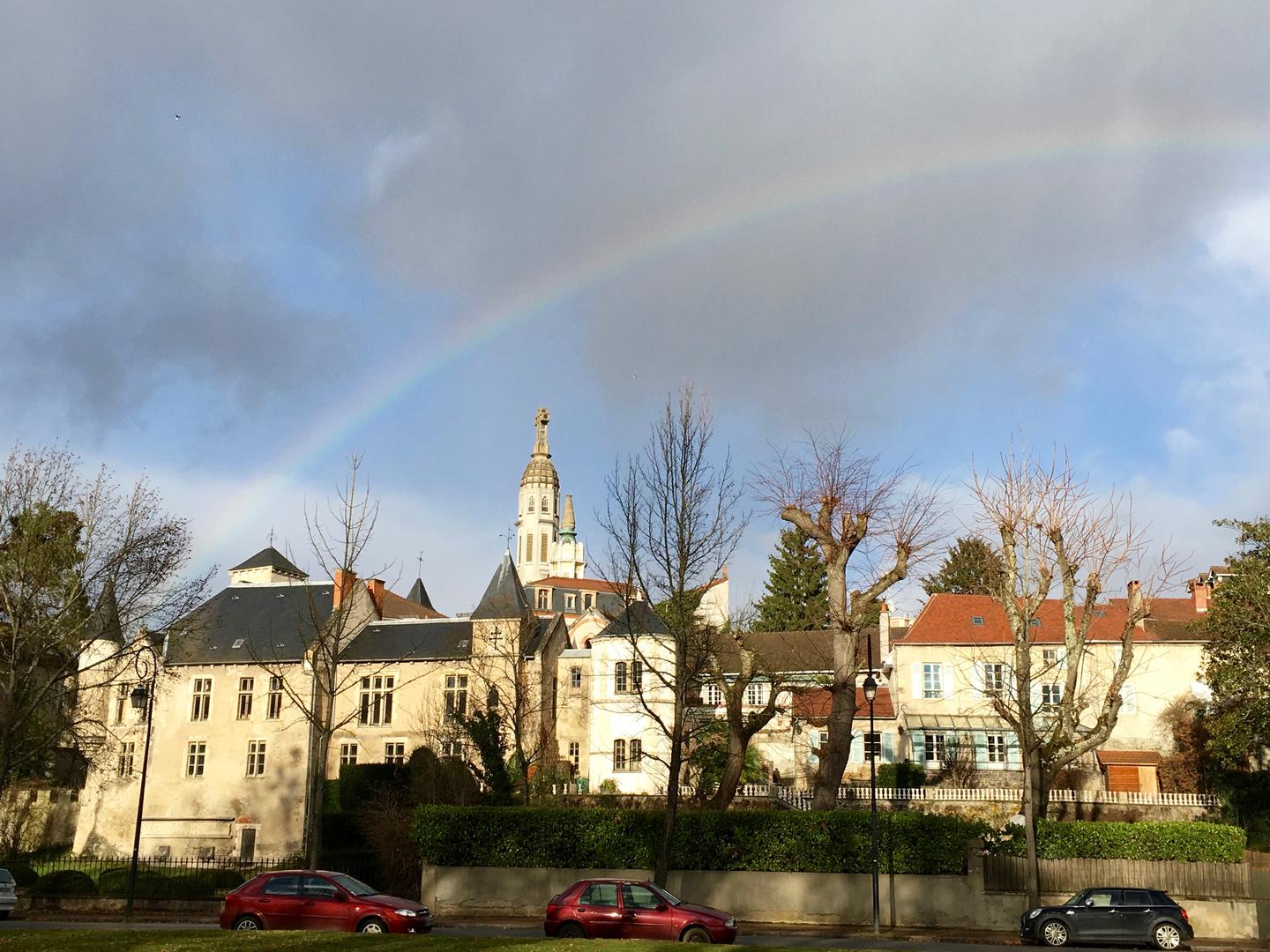 维希(vichy)简介(2)——拿破仑的澡堂 - 知乎