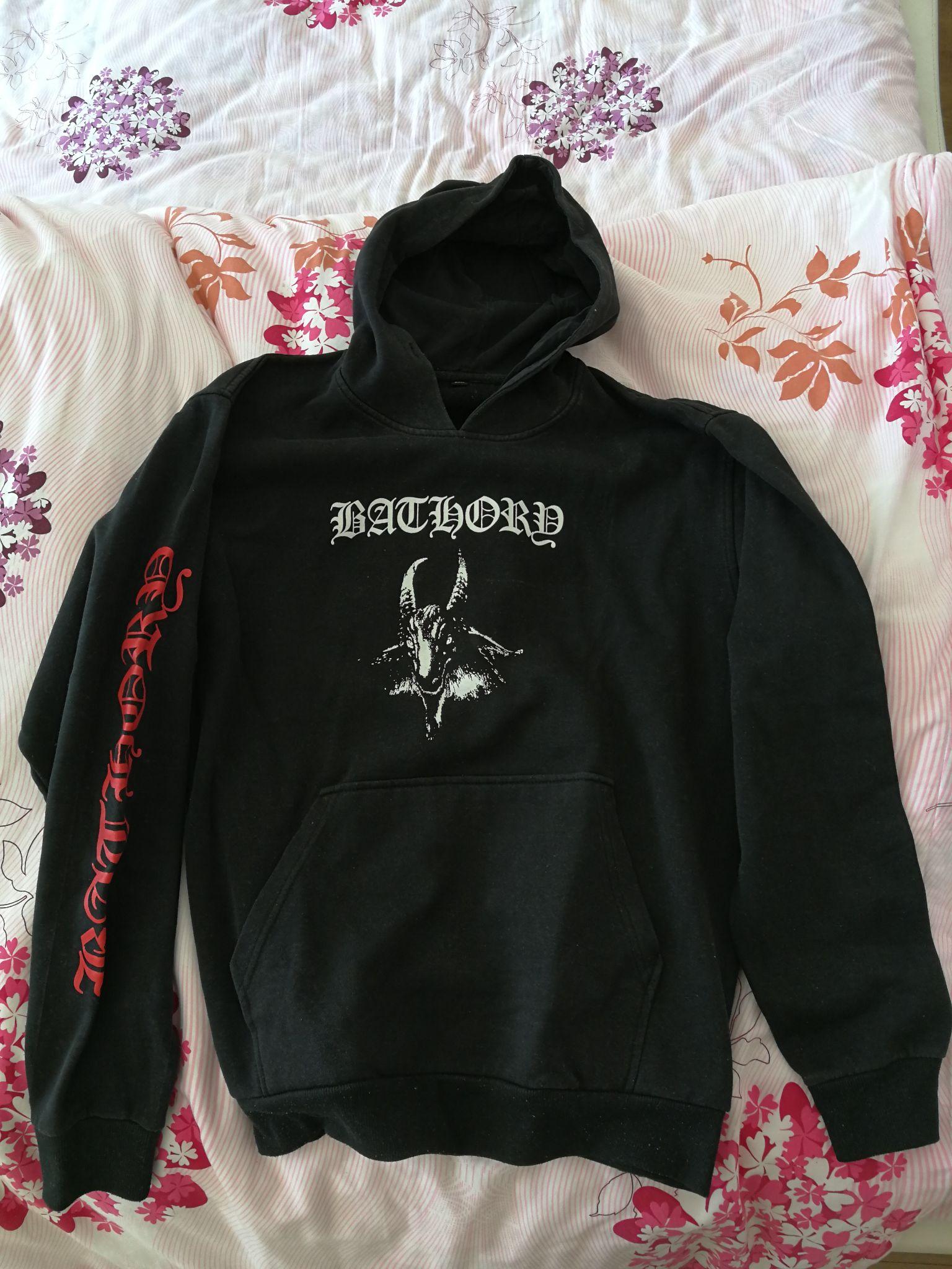 如何穿得像一个黑金属音乐爱好者? - 知乎