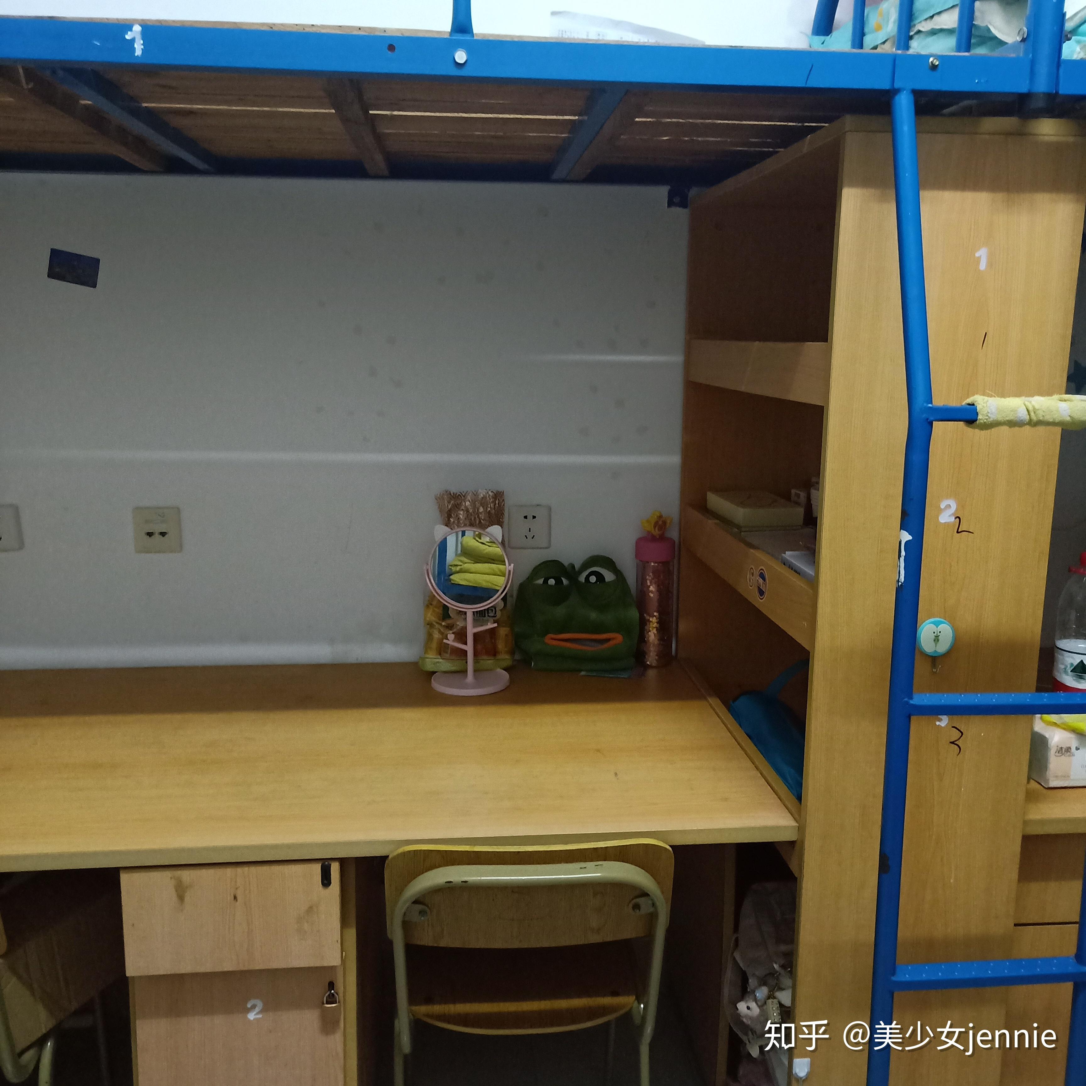 宁波经贸学校寝室照片图片