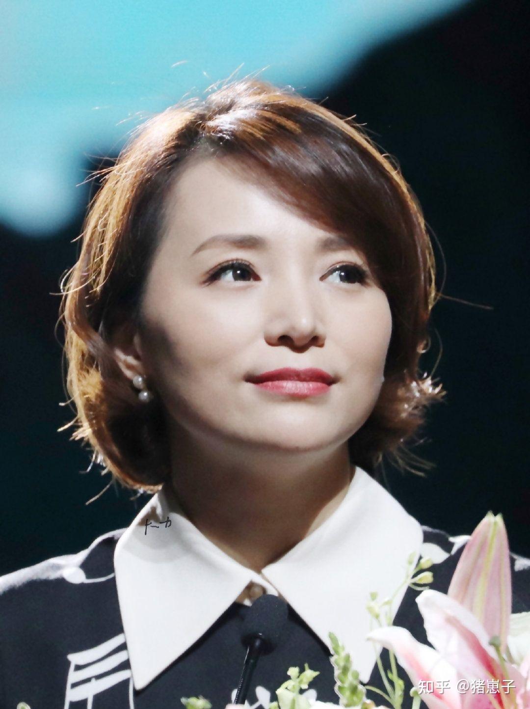 董卿的高级温柔!