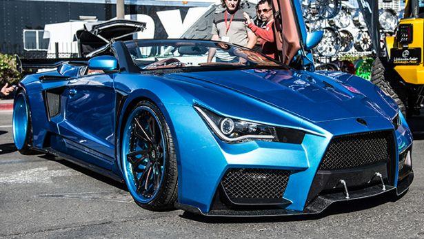 自杀小队小丑的车是英菲尼迪吗