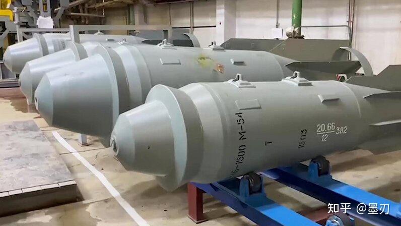 5吨重航弹的"噩梦"还未消散,俄又拿出了3吨重的"大家伙"!