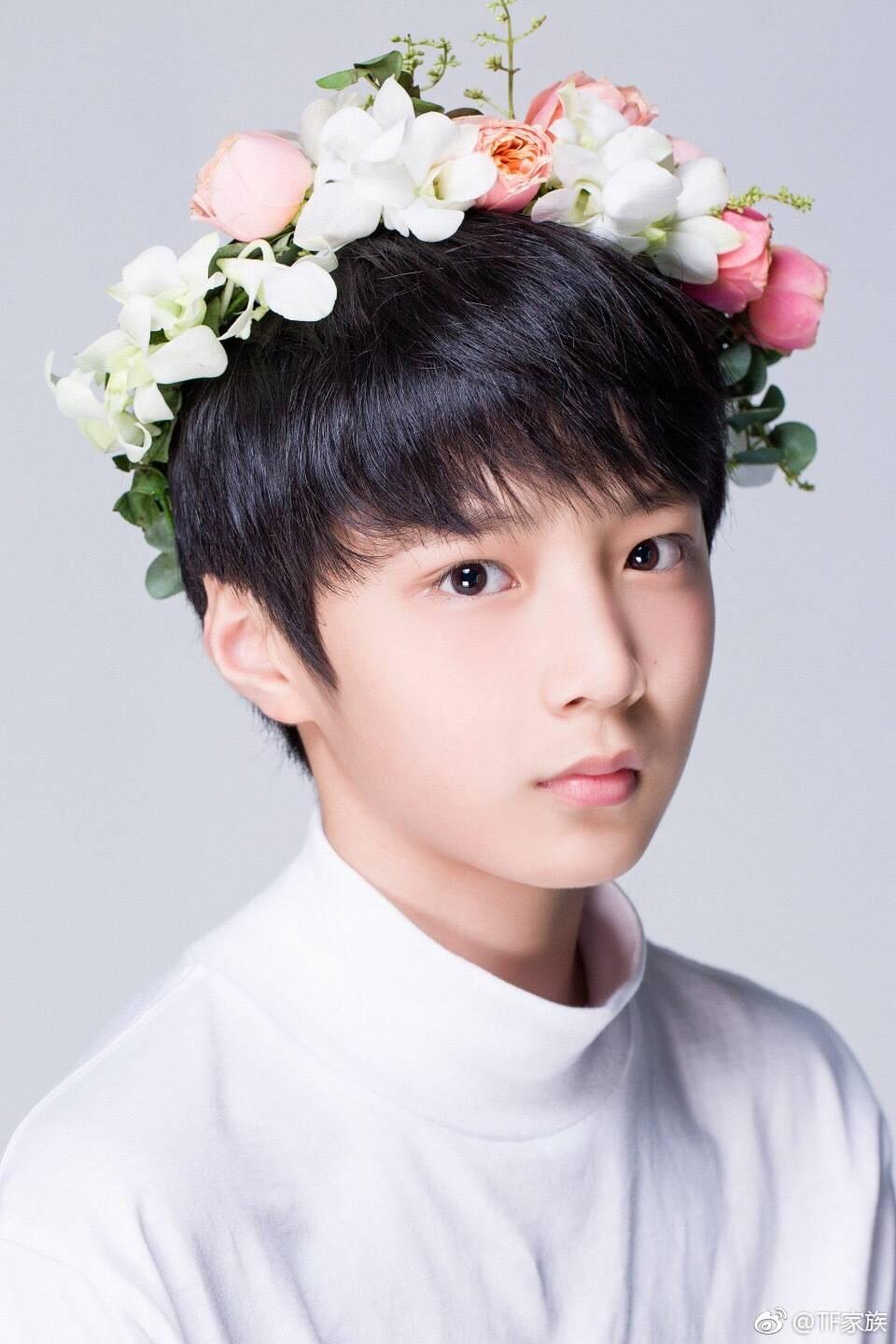 想知道tf家族的二团大概什么时候能出道,请大家理性的分析一下,还有能