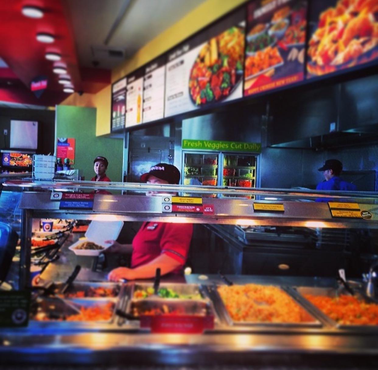 这是一家在美国1年狂赚138亿美元却受尽国人鄙视的中餐馆