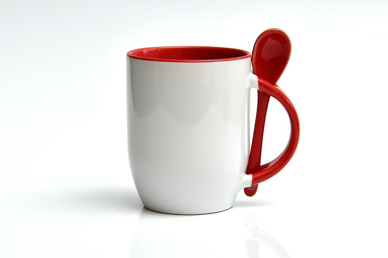 喝水的杯子如何清理