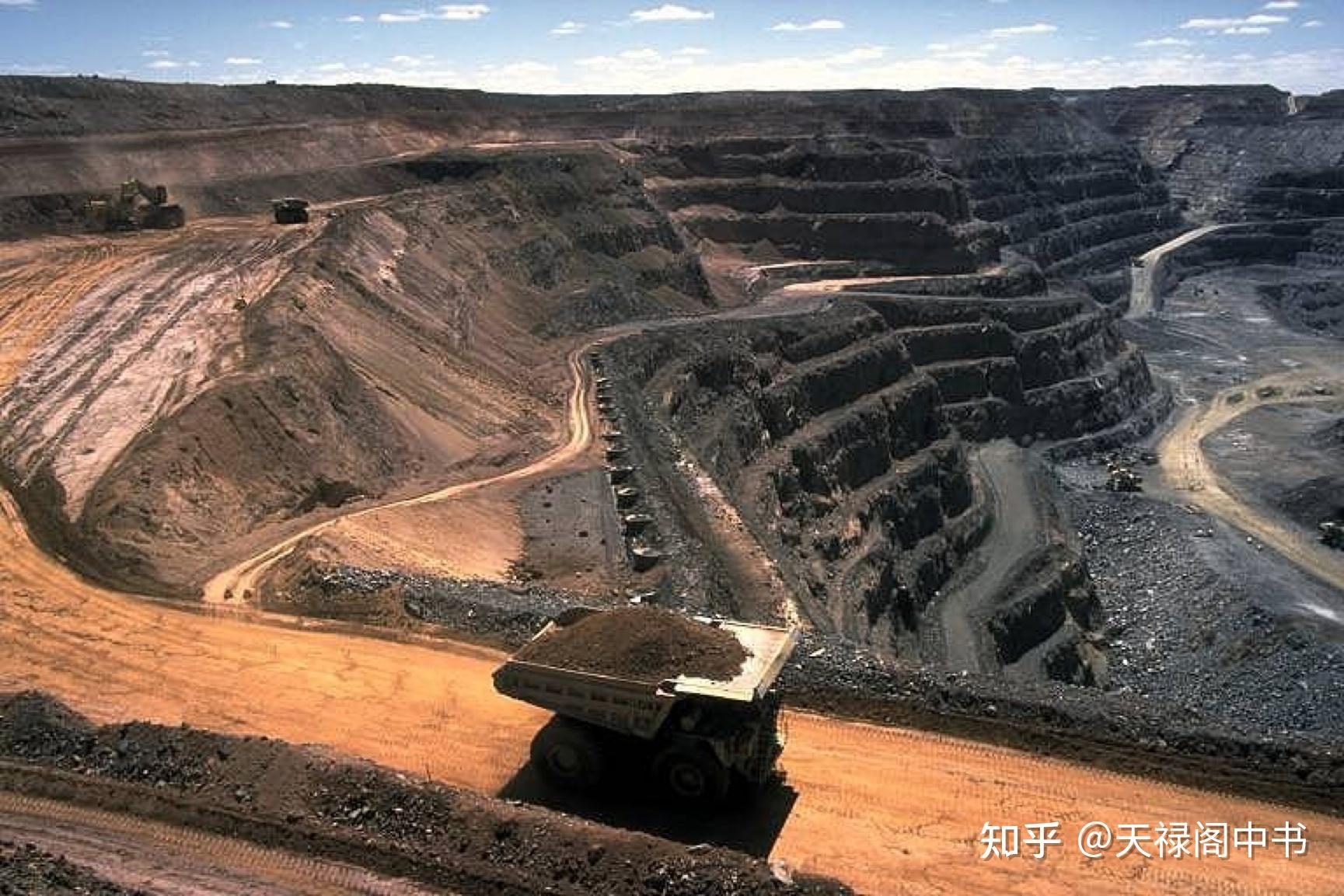 内蒙古煤矿坍塌事故:号称安全的露天煤矿为何会发生事故? 