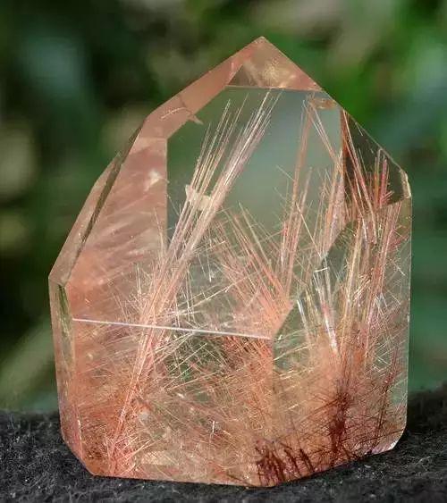 世界上最美的112张宝石与矿物图片,无与伦比