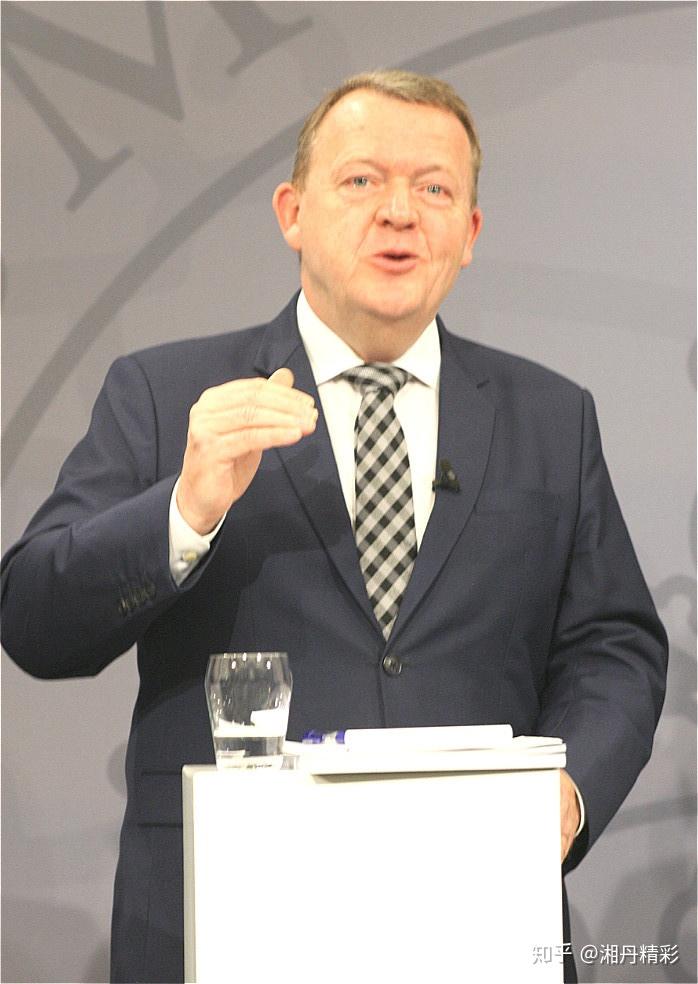 丹麦首相拉斯穆森向政府递交医疗改革建议