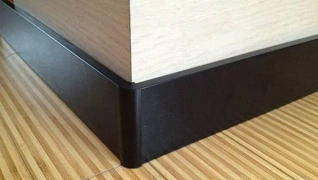 你知道么铝合金踢脚线条怎么安装