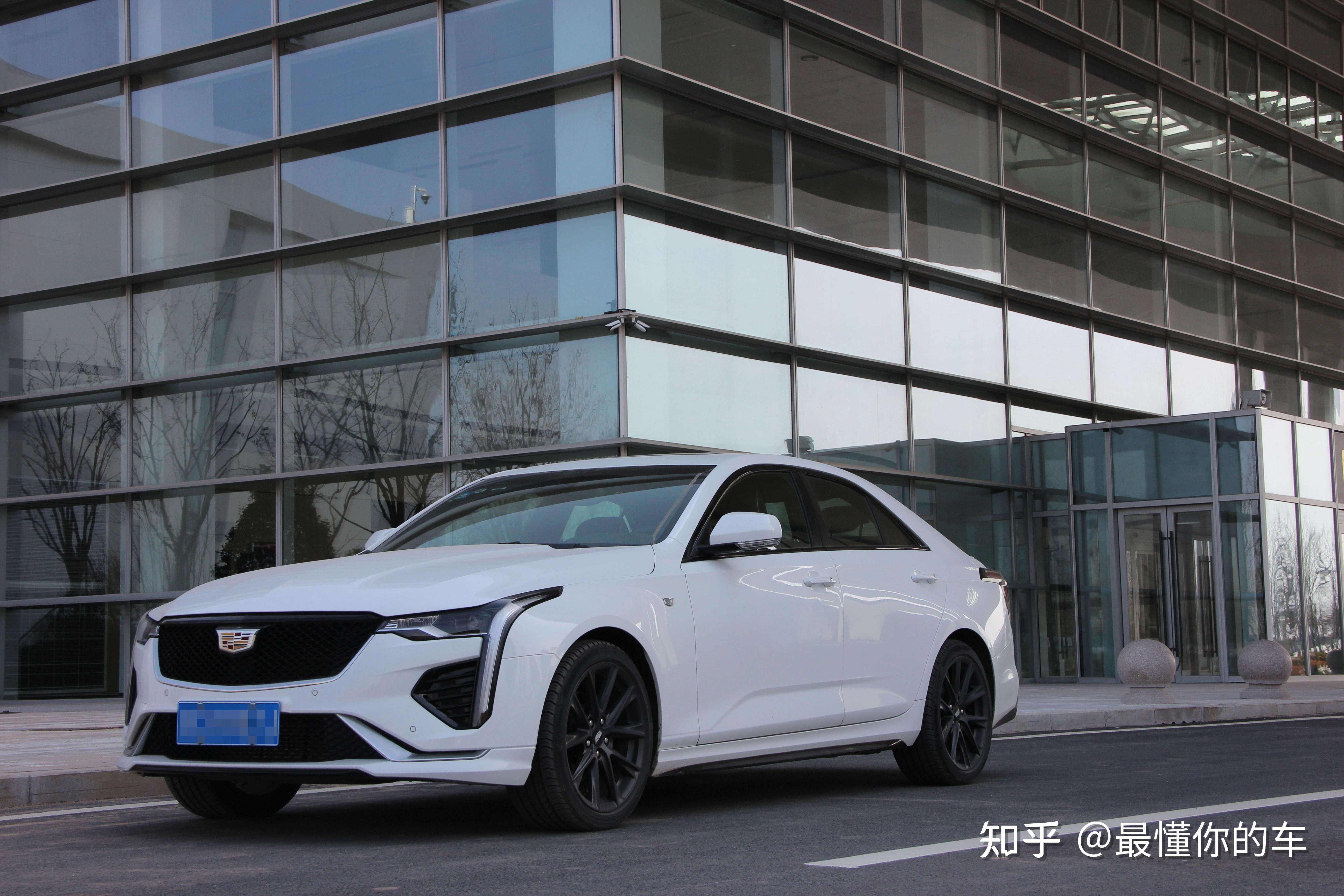 年轻时尚首选之车凯迪拉克ct4