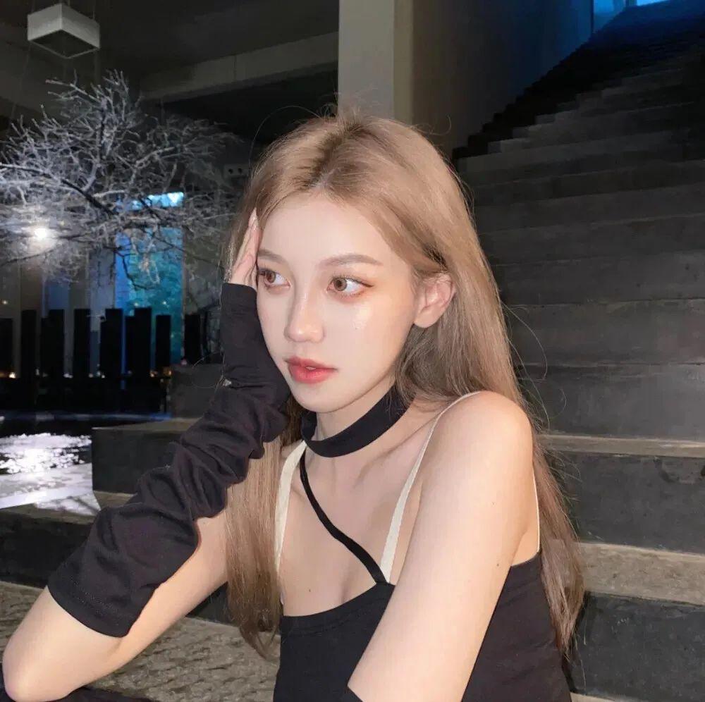 一组超欲且纯纯的女生头像,请签收 - 知乎