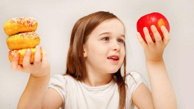 9岁男童体重达334斤近十种病缠身无奈切胃