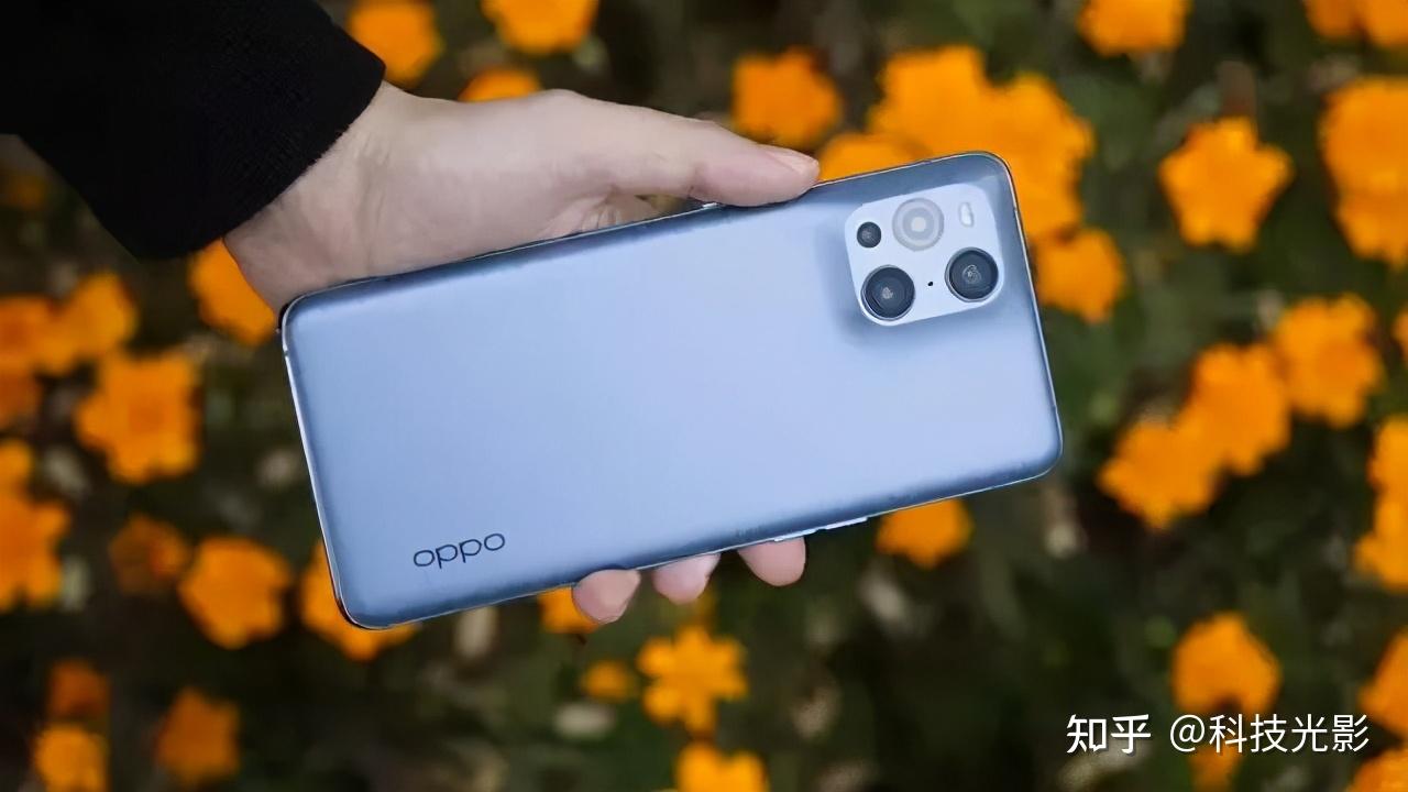 這說明性能同樣需要極致的軟件優化,oppo find x3升級到color os 11