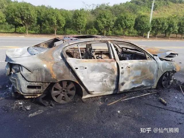 回顾女护士遭45岁领导多次侵犯，哀求：你年纪大，别再找我好不好 - 知乎