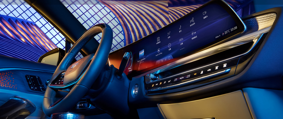 33英寸miniled车载屏凯迪拉克lyriq开启预定