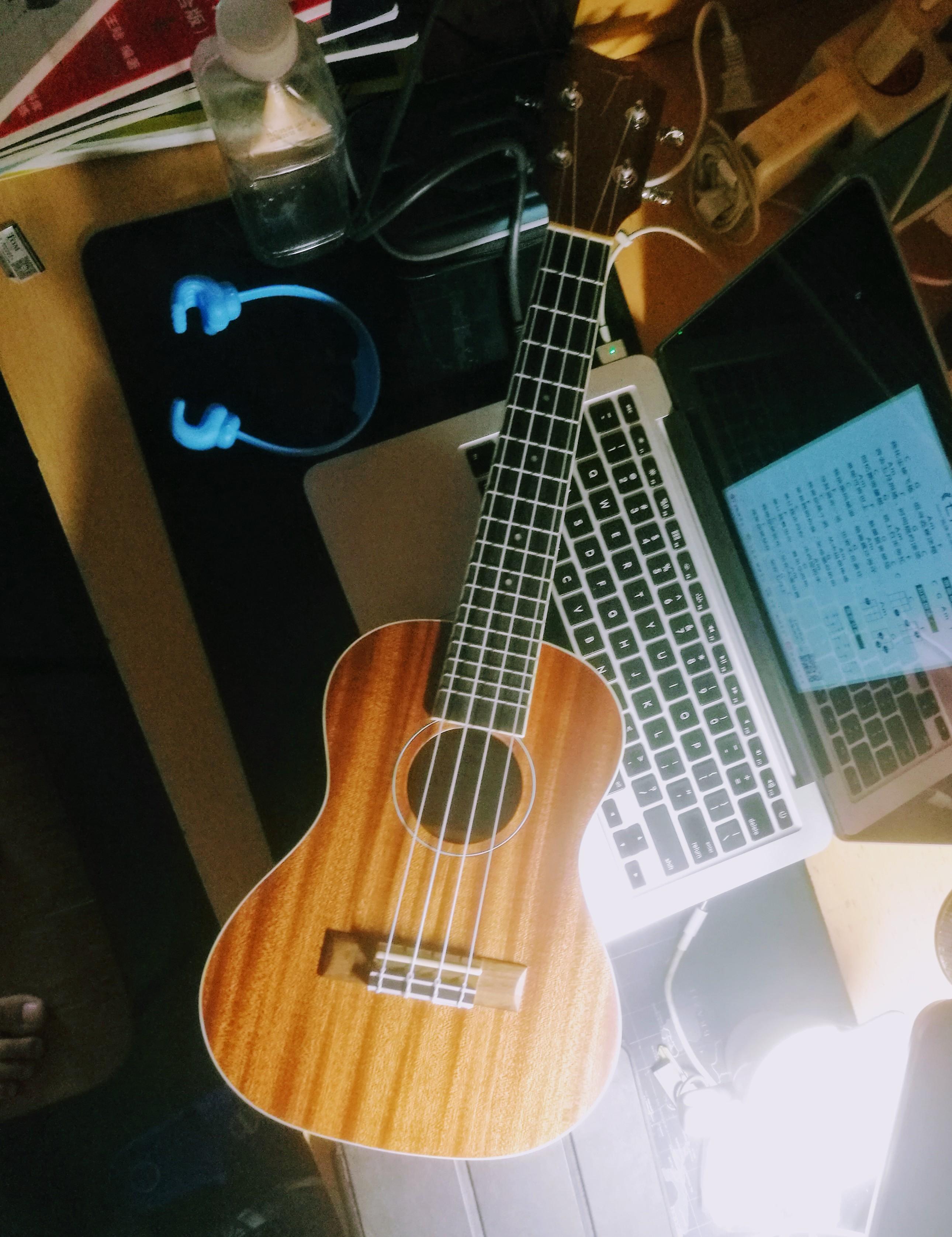 自学尤克里里是一种什么样的体验?