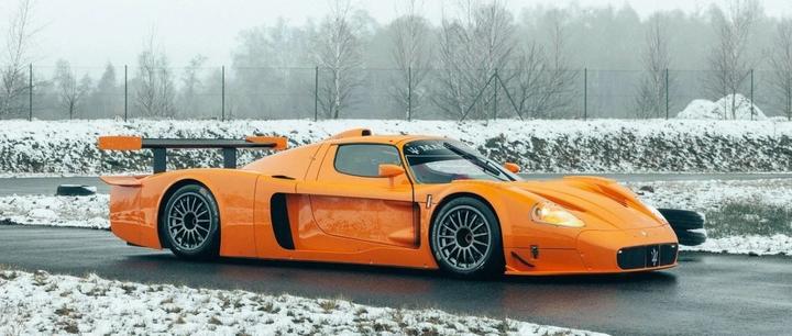 每日超跑系列玛莎拉蒂mc12versionecorse