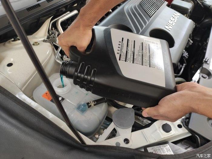 行万里路之前给轩逸安排第一次大保健