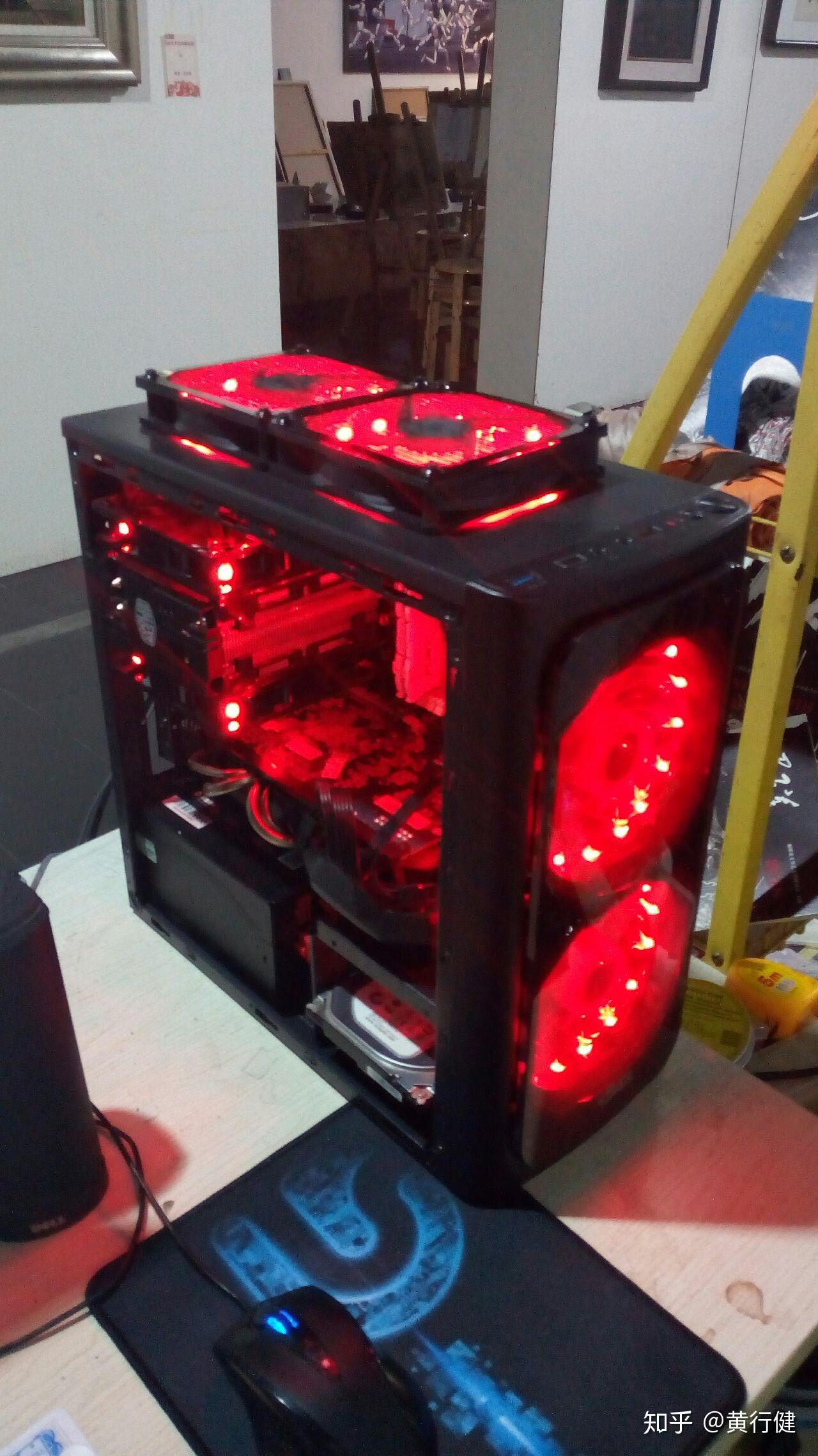 配置最好的台式机 v2-130088444acc8c305db9786ba272115c_r.jpg