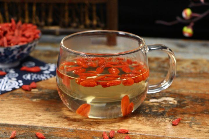 枸杞不仅滋补肝肾,巧妙搭配一味药!尿频、痰多、视物昏花皆可用 - 知乎