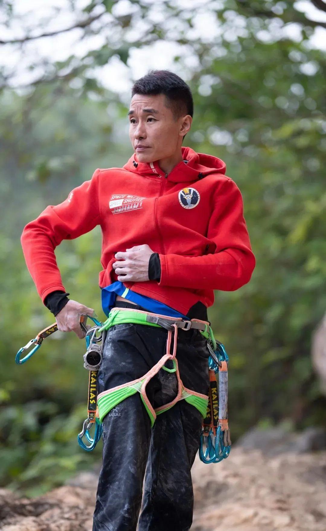 王清华被攀岩改变的人生