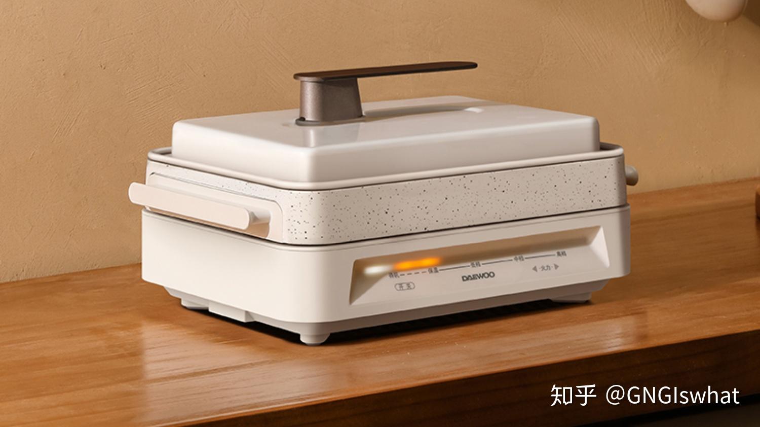 下面为大家介绍一款锅,大宇多功能锅料理锅,啥姿势都会,简直是料理锅