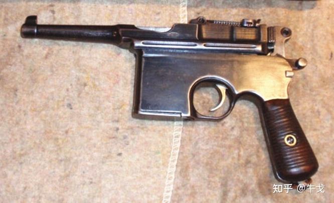 这是境外某个拍卖网站上的大沽造短枪管镜面匣子,品相还是挺不错的.