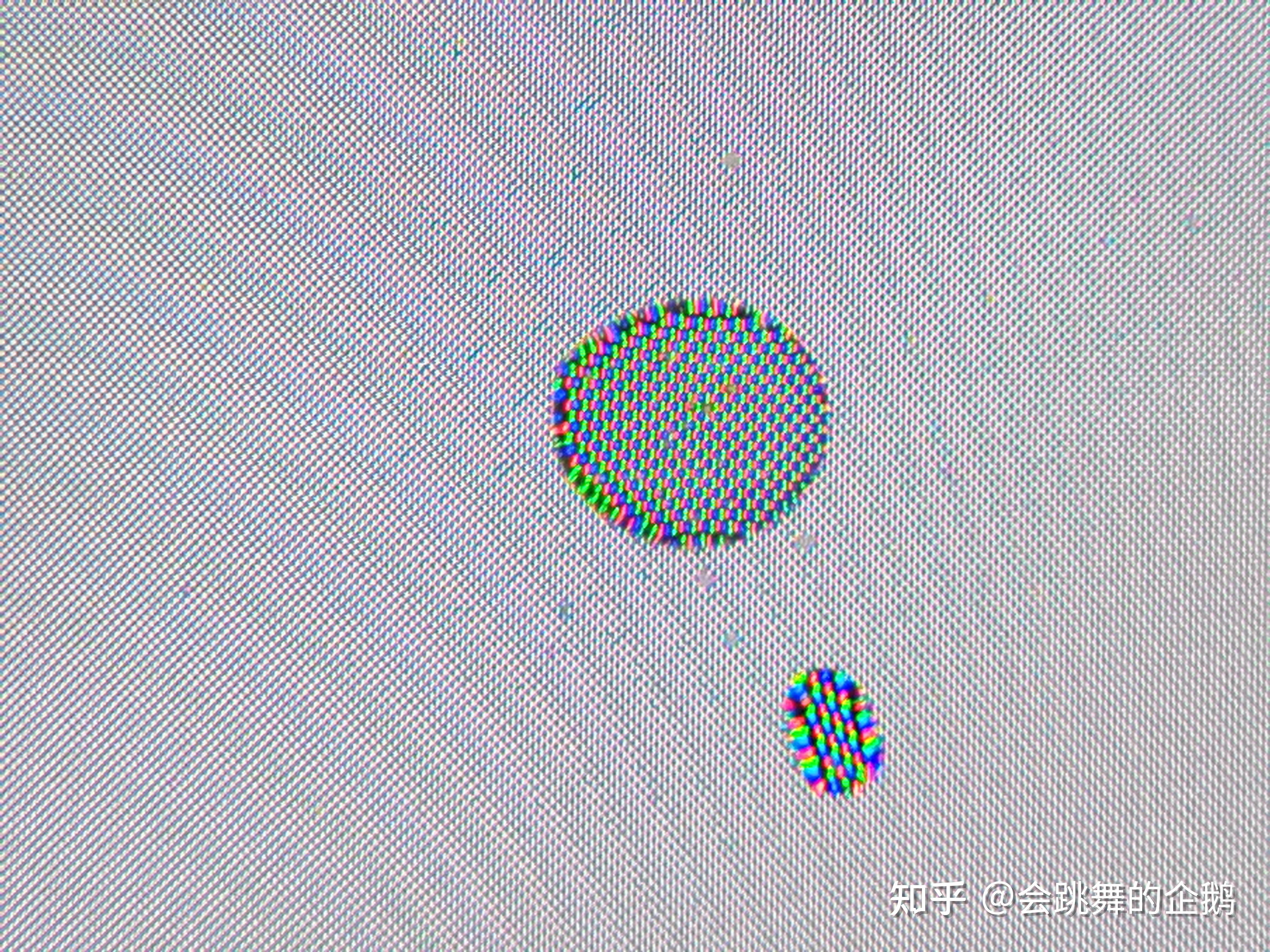 我这个手机屏幕是钻石排列还是周冬雨