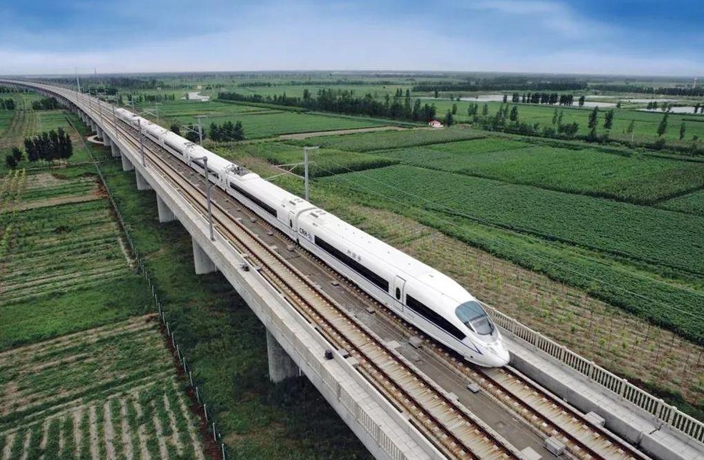 全面开工建设西延,西十,西康高铁,做好安康至重庆,延榆鄂等高铁前期