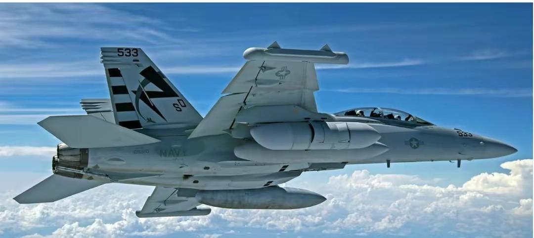 歼15d大规模量产