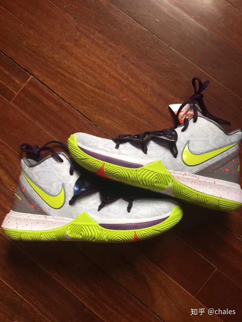 鞋子怎么样看会不会脱胶 v2-1340ddd0e9ac2acf97c31264fc3c7c04_r.jpg