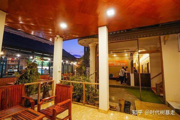来老挝万象旅行,一定不能错过的夜市,超级好玩 - 知乎