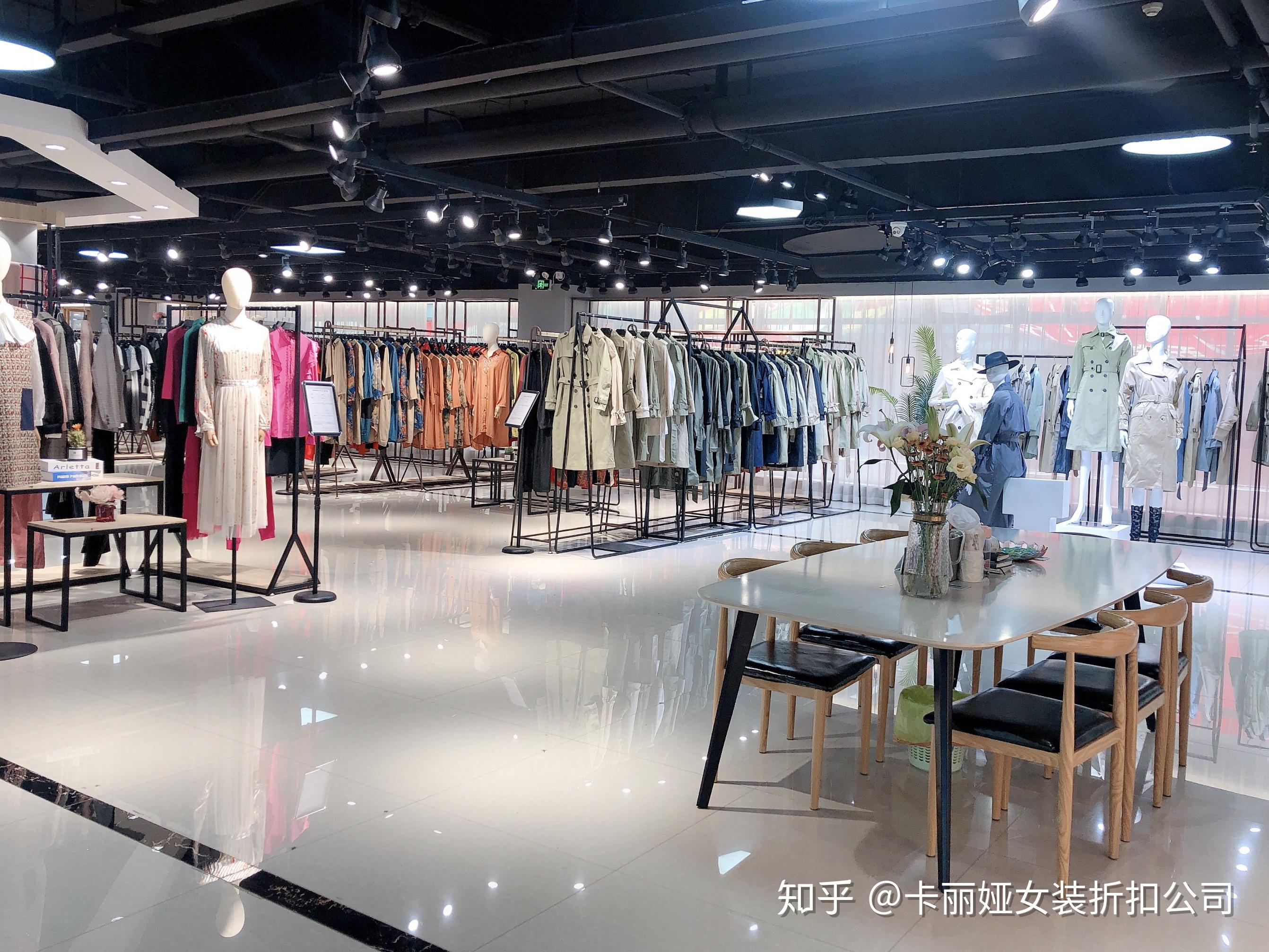 女装品牌店分享给顾客一个进店理由条条诛心