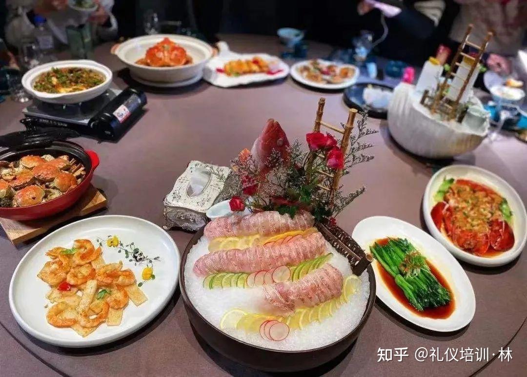 宴请中点菜礼仪的五大要点! - 知乎