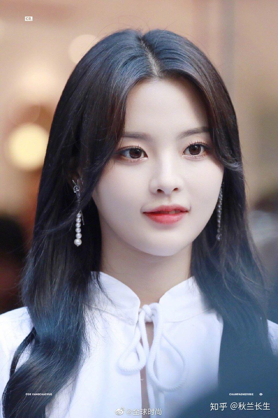 有没有杨超越正脸照感觉她这张脸真的完美了