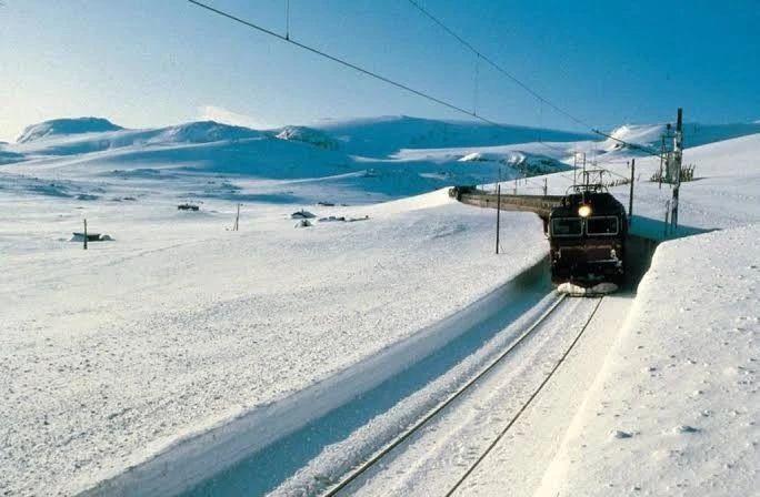 孤独星球系列 | 全世界最棒的火车旅程都在这里 - 知乎