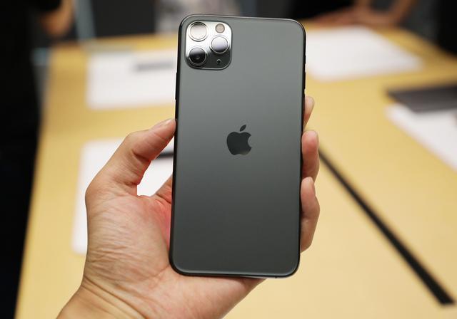 苹果iphone 15价格持续下调,工薪族换新机好时机