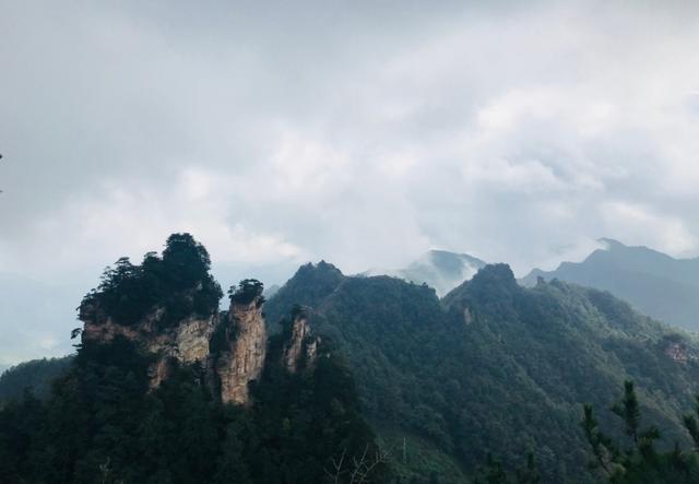 张家界旅游怎么穿搭_男生穿搭