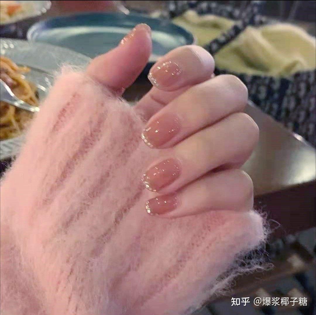 手胖的人适合什么样子的美甲? - 知乎