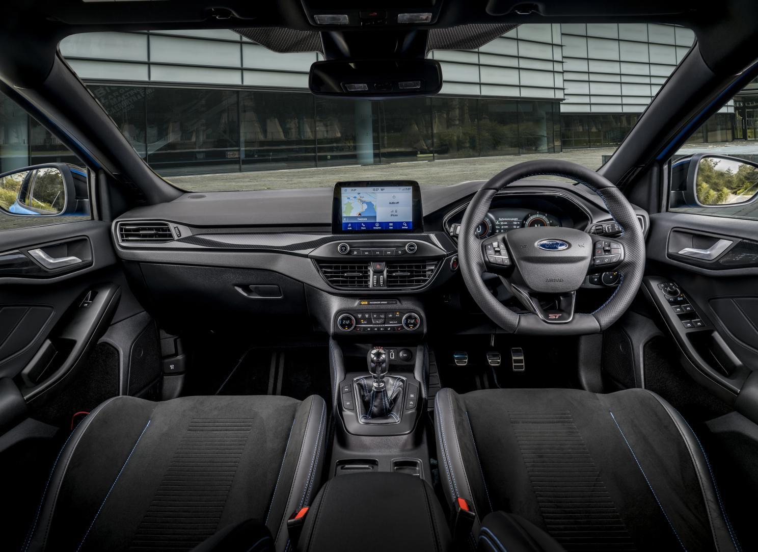 7秒 福克斯st特别版车型官图发布67 - 知乎