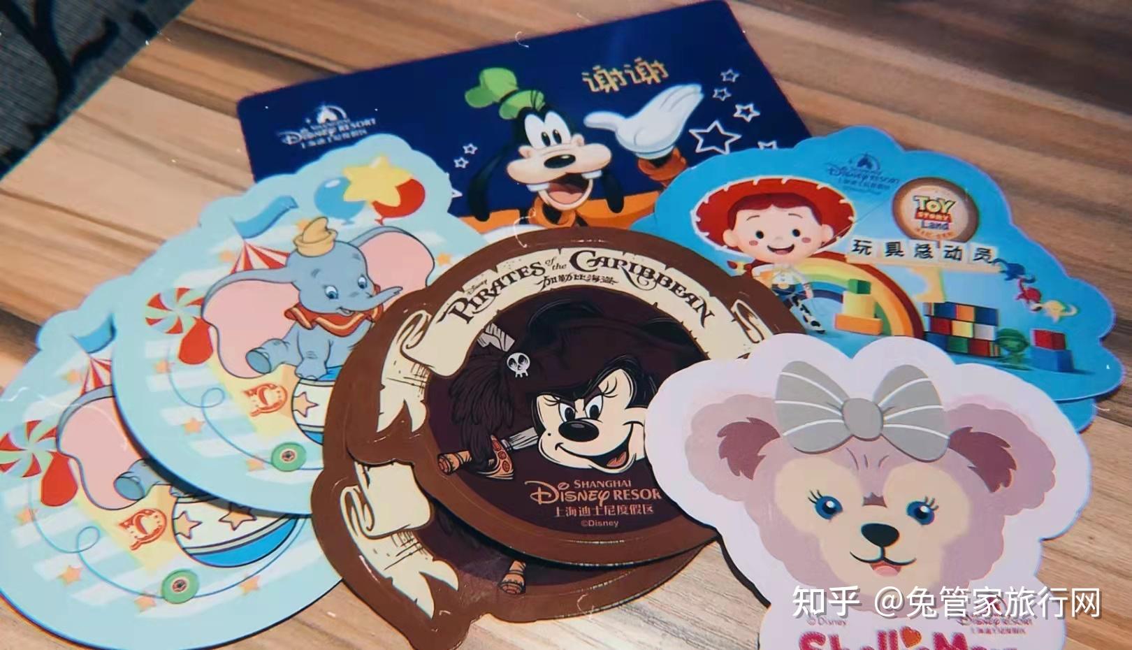 不同时期去迪士尼可以领到的贴纸是不一样的,运气比较好