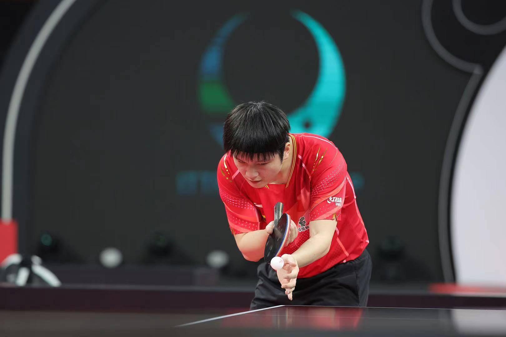 孙颖莎组合混双获胜王曼昱横扫金娜英樊振东击败李尚洙