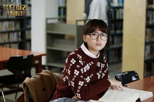 请回答1988人物篇一成宝拉姐姐是很温暖的人