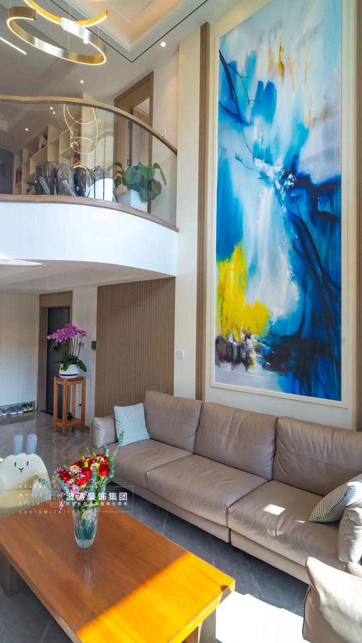 300m²复式LOFT，一半生活，一半艺术 - 知乎