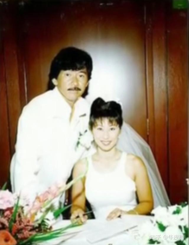 为什么叶倩文从当年叶林王陈四大天后之首变成了现在即不如王菲也不如林忆莲的地步?(叶倩文的)