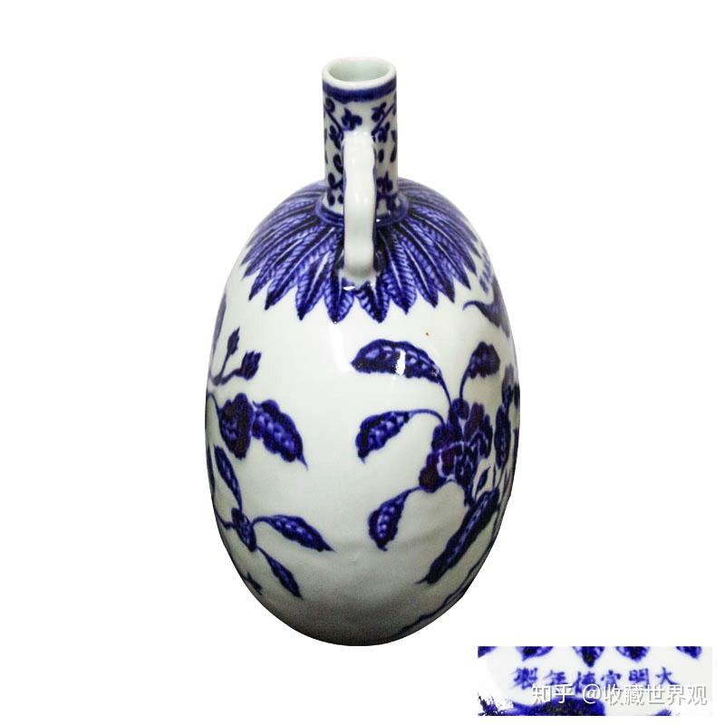 中国古美術✦大明宣德紋 青花線刻缠枝蓮紋 双耳扁瓶✦花瓶・文房具・純手描き・陶芸 中国古美術✦大明宣德紋 青花線刻缠枝蓮紋 双耳扁瓶✦花瓶