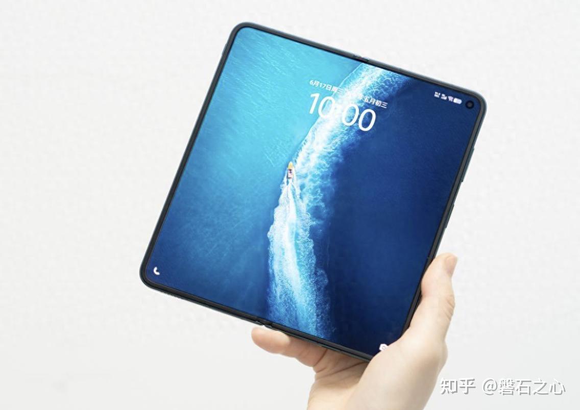 打造AI轻办公神器,vivo X Fold6折叠旗舰正式发布