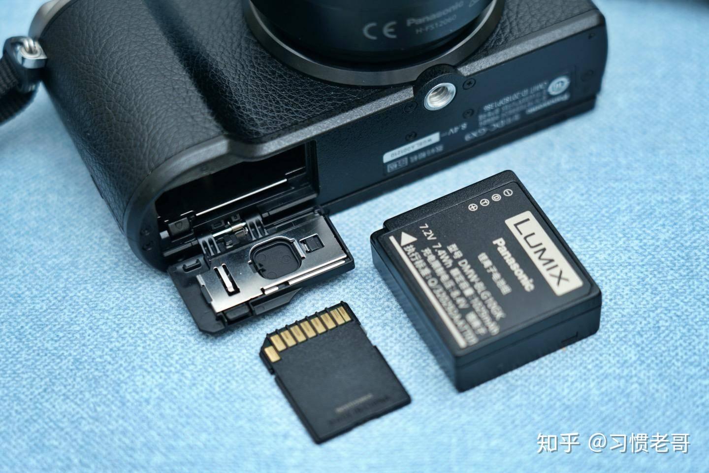 Panasonic收購鏡頭